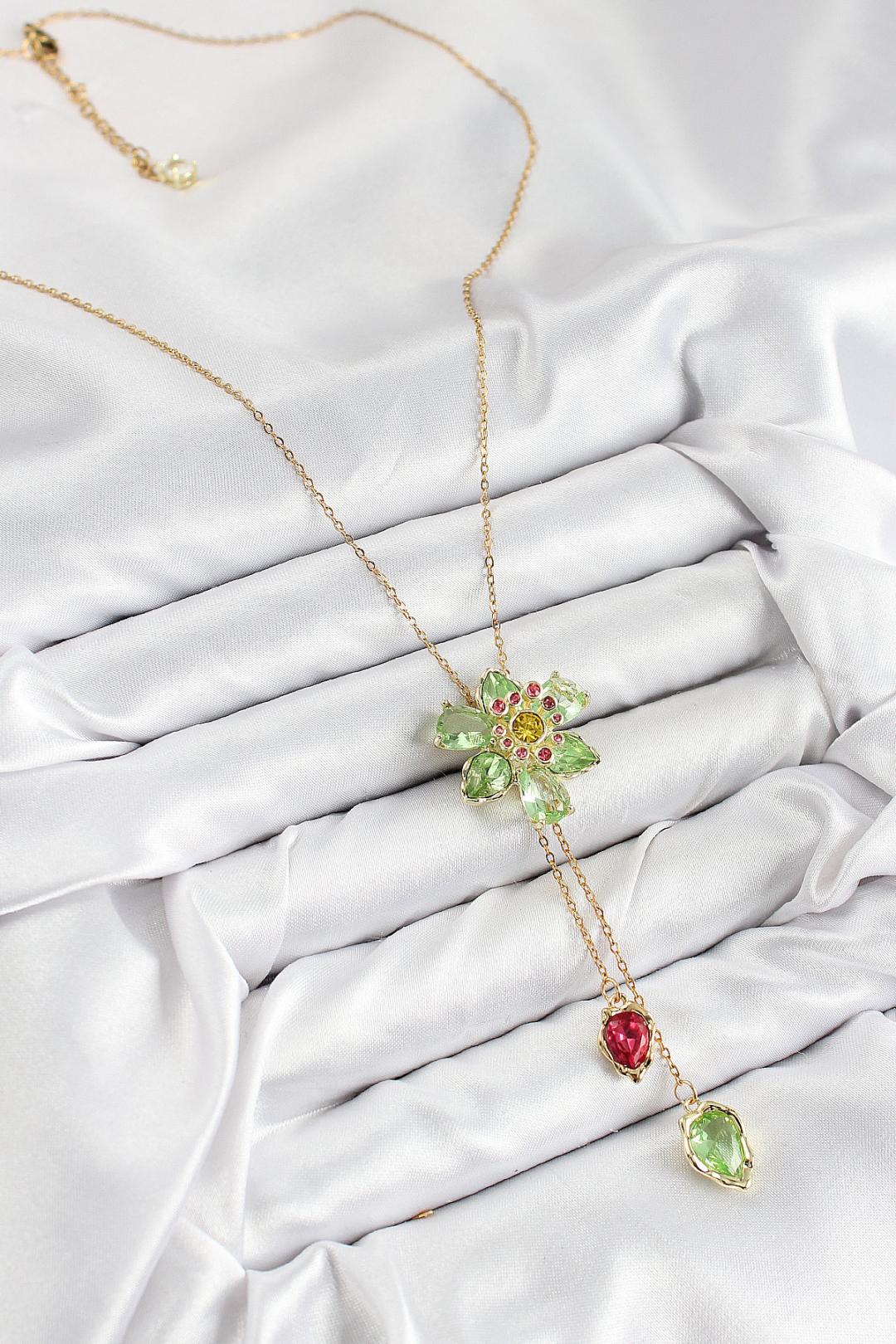 VIP Pirinç Zirkon Taşlı Çiçek Model Gold Renk Asansörlü Kadın Kolye