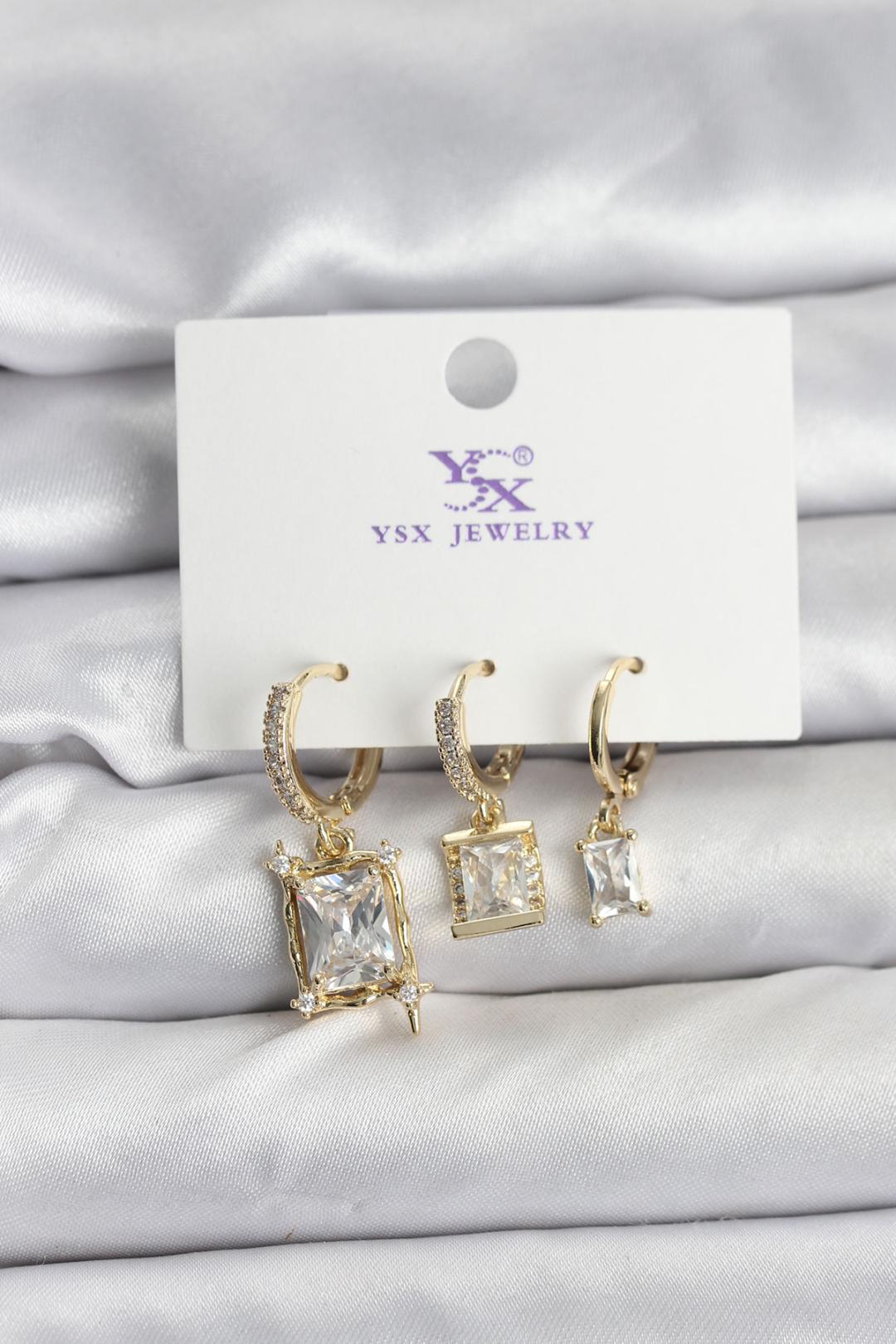 Gold Renk Zirkon Taşlı Kadın Küpe BKP11344